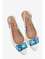 Kožené dámské lodičky na podpatku s ozdobou model 22100350 Bílé - D&A