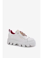 Kožené tenisky s ozdobnou broží ananas CheBello 4651 bílé