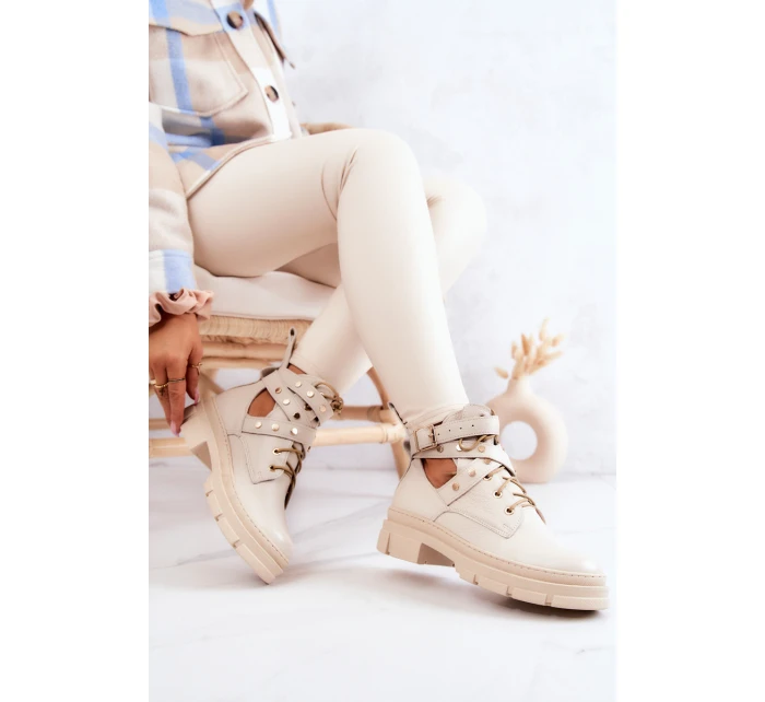 Kožené dámské kozačky s výřezy Světle béžová model 21576609 - Boto