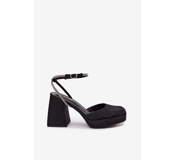 Dámské sandály na masivním podpatku ve tvaru sloupku s páskem se štrasem Černé Seraphina Dámské sandály na masivním podpatku ve tvaru sloupku s páskem se štrasem Černé Seraphina