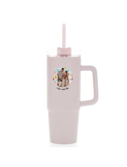 Personalizovaná termoska s průhledným víčkem s výřezem fotky na podkladu