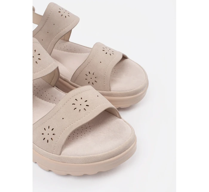 Pohodlné  sandály  dámské platforma