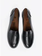 Výborné černé dámské  polobotky na klínku