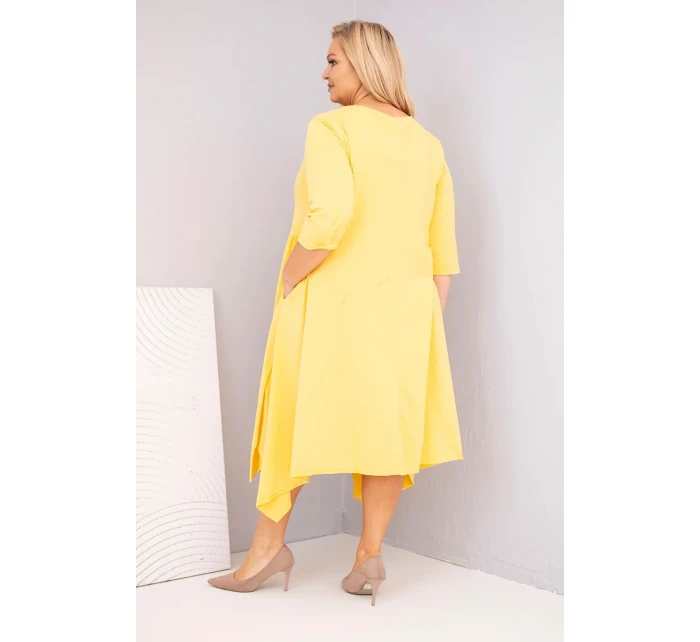 Dámská bavlněná Plus Size šaty s asymetrickým spodním lemem žlutá