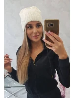 Dámská čepice Irmina K333 ecru Dámská čepice Irmina K333 ecru