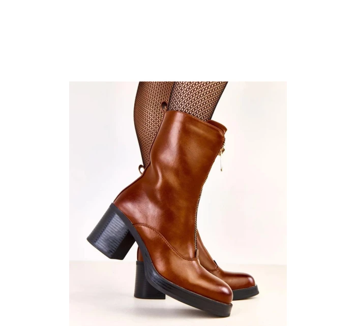 Boty na podpatku model 219634 Solea Boty na podpatku model 219634 Solea