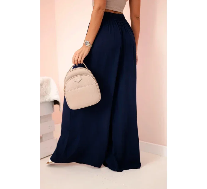 Široké dámské viskózové kalhoty s elastickým pasem tmavě modré Široké dámské viskózové kalhoty s elastickým pasem tmavě modré