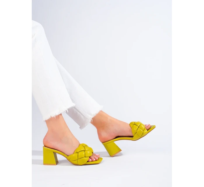 Pohodlné nazouváky zelené dámské na širokém podpatku Pohodlné nazouváky zelené dámské na širokém podpatku