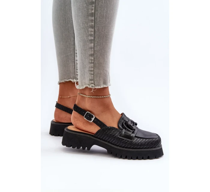 Dámské sandály na plochém podpatku s ozdobou Černá D&A Dámské sandály na plochém podpatku s ozdobou Černá D&A