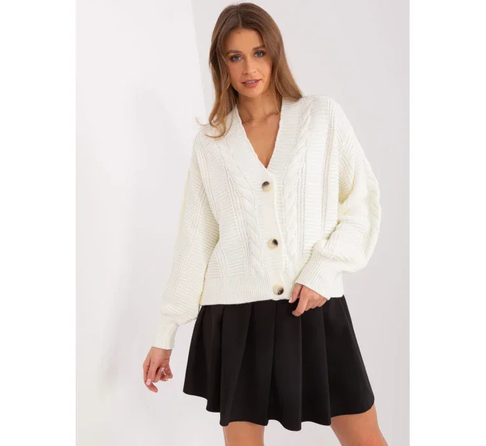 LC SW 0588 jumper.21X ecru LC SW 0588 jumper.21X ecru