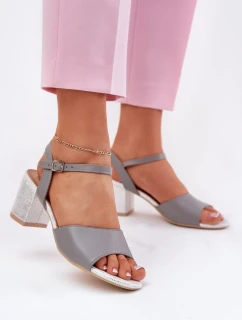 Sandály na podpatku  model 213012 Step in style