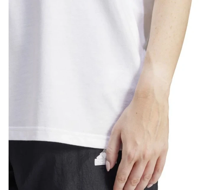 Dámské tričko adidas Flower Pack Badge of Sport bílá IT1421 Dámské tričko adidas Flower Pack Badge of Sport bílá IT1421