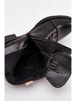 Zateplené dámské kotníkové boty na ploché podrážce s ozdobnými květinami černé Pravienne Zateplené dámské kotníkové boty na ploché podrážce s ozdobnými květinami černé Pravienne