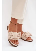 Dámské pantofle na ploché s mašlí Béžové model 21937411 - Boto