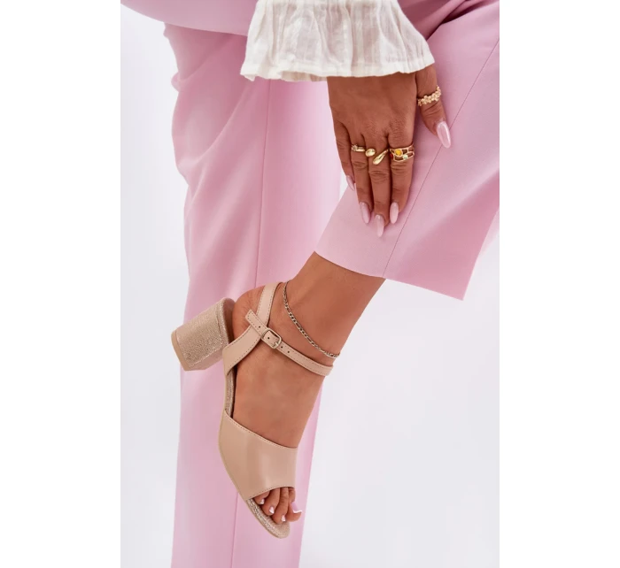 Sandály na podpatku  model 213011 Step in style