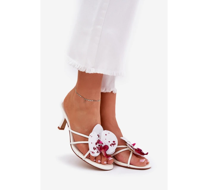 Dámské Pantofle Na S  Bílé model 21687223 - Boto