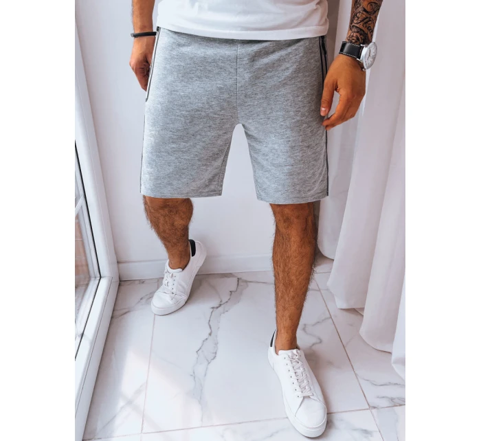 Pánské světle šedé teplákové kraťasy Dstreet model 21968823 - FashionStreet