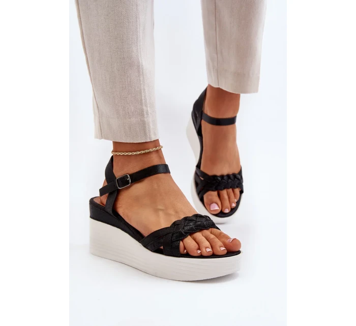 Černé sandály na klínu Esinna Černé sandály na klínu Esinna