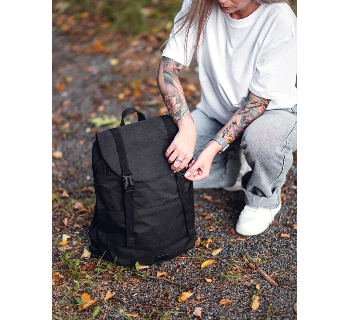 Městský batoh VUCH Corbin Big Black