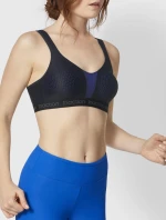 Sportovní podprsenka Triaction Energy Lite N EX černá - Triumph