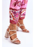 kožené sandály na podpatku Béžove model 21619797 - Boto kožené sandály na podpatku Béžove model 21619797 - Boto