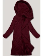 Dlouhá zimní bunda ve vínové bordó barvě s kapucí model 21472300 - J.STYLE