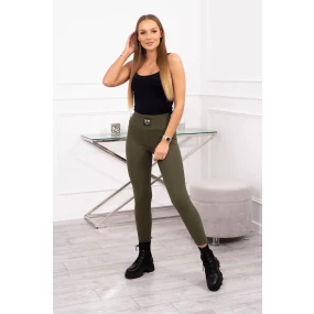 Pruhované legíny s vysokým pasem v khaki barvě