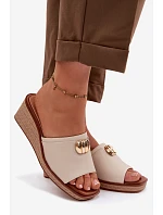 Dámské sandály na platformě s pleteniny Béžové model 22101415 - SERGIO LEONE Dámské sandály na platformě s pleteniny Béžové model 22101415 - SERGIO LEONE