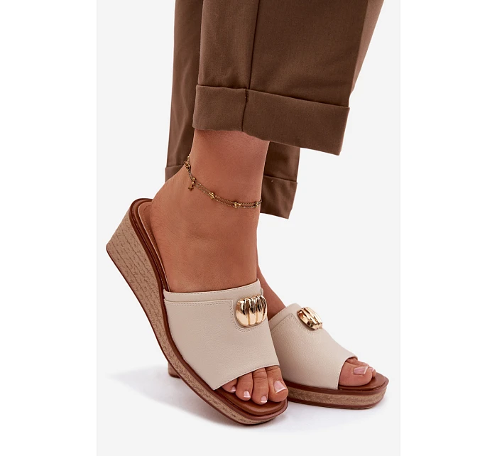 Dámské sandály na platformě s pleteniny Béžové model 22101415 - SERGIO LEONE Dámské sandály na platformě s pleteniny Béžové model 22101415 - SERGIO LEONE