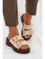 Dámské pantofle na platformě se zlatými sponami světle béžové Renelisse