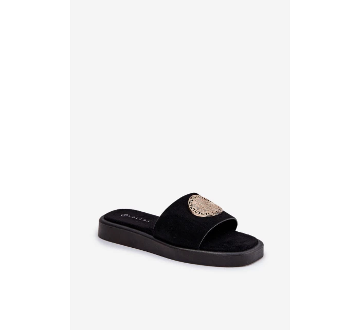 Dámské pantofle se zlatou ozdobou černé model 21685525 - Boto