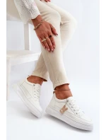 Dámské sportovní boty na platformě model 22010082 Bílá - VINCEZA Dámské sportovní boty na platformě model 22010082 Bílá - VINCEZA