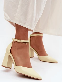 Lodičky na sloupku model 227167 Step in style