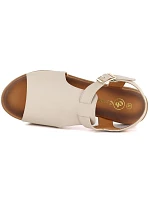 Dámské béžové kožené sandály Cambell 19391 Dámské béžové kožené sandály Cambell 19391