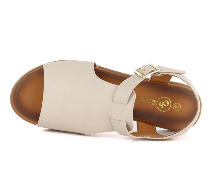 Dámské béžové kožené sandály Cambell 19391 Dámské béžové kožené sandály Cambell 19391