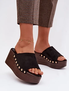 Bota na klínech  DM487 černo-zlaté - Step in style