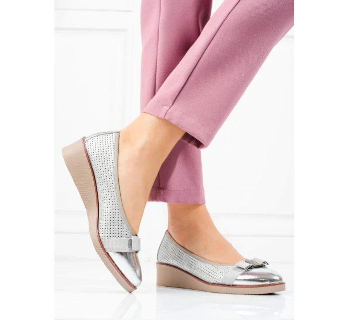 Moderní  lodičky Srebrny dámské na klínku