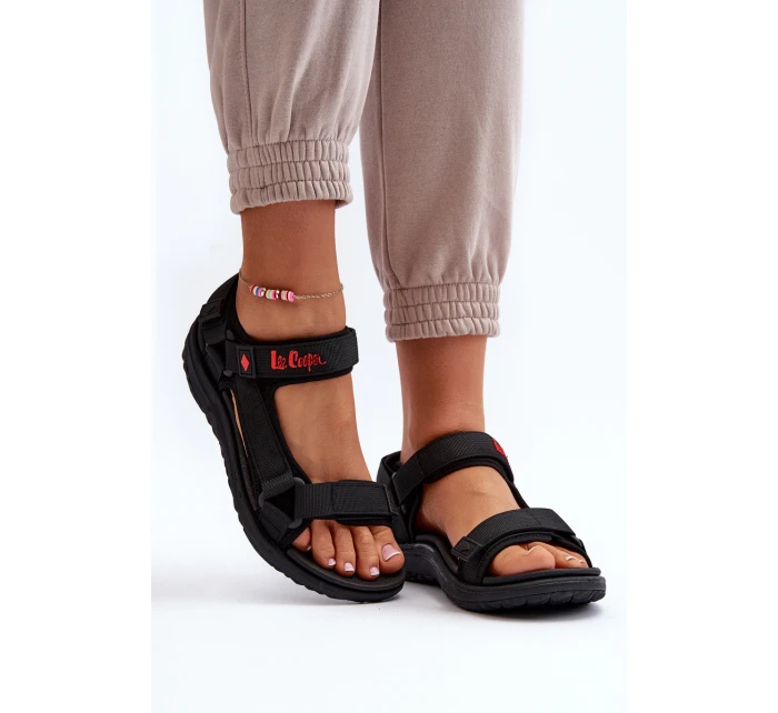Dámské sandály model 21649054 Černé - Lee Cooper Dámské sandály model 21649054 Černé - Lee Cooper