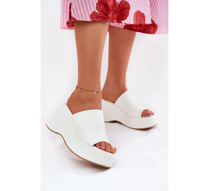 Eko Kožené Pantofle Dámské Na Platformě A Klínu Bílé model 21688543 - Boto