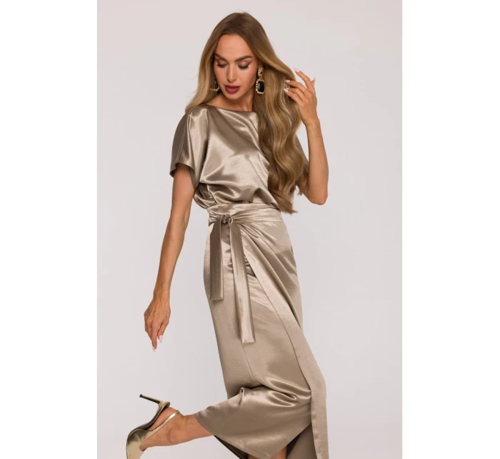 Saténové šaty v stylu zlaté model 21479288 - Moe