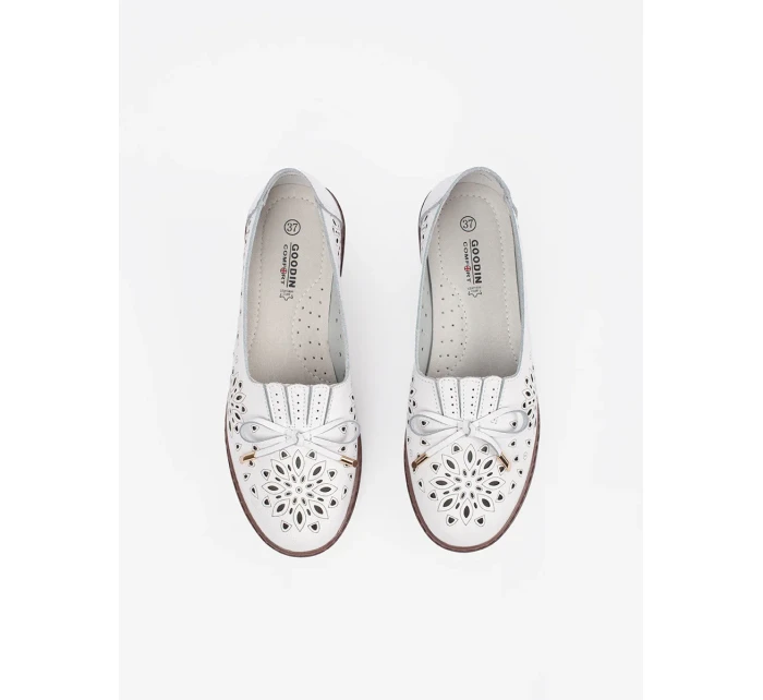 Jedinečné bílé  polobotky dámské bez podpatku