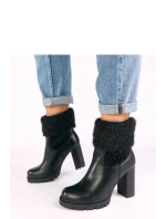 Boty na podpatku  model 221642 Solea