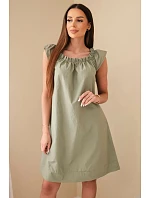 Dámské bavlněné šaty s model 22079481 výstřihem a volánem khaki - K-Fashion