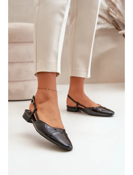 Lakované Baletky Na Nízkém Podpatku S Černé model 21670622 - Boto Lakované Baletky Na Nízkém Podpatku S Černé model 21670622 - Boto