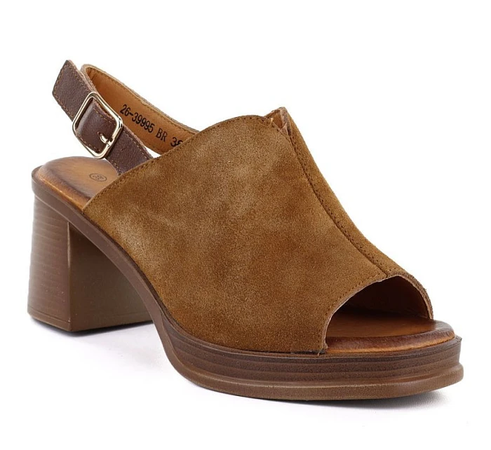 Dámské kožené semišové sandály na podpatku model 22116375 - VINCEZA