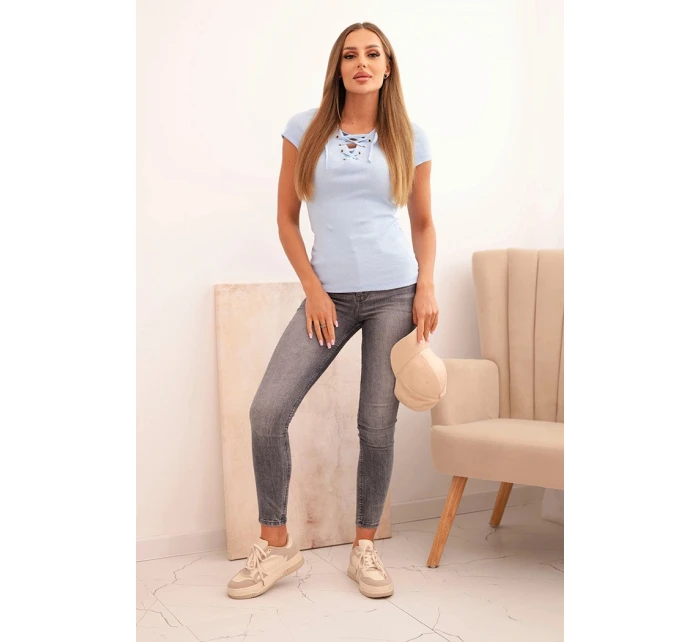 Dámská pruhovaná blůza s V výstřihem a krátkým rukávem béžová Dámská pruhovaná blůza s V výstřihem a krátkým rukávem béžová