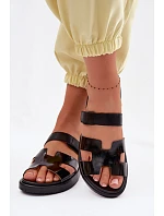 Kožené dámské pantofle na suchý zip černé model 22091756 - Boto Kožené dámské pantofle na suchý zip černé model 22091756 - Boto