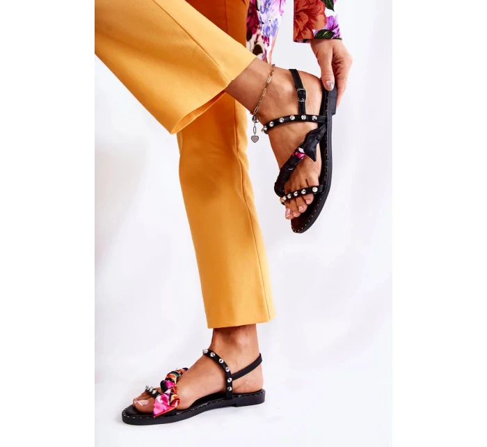 Dámské sandály s ozdobami černe Mataro