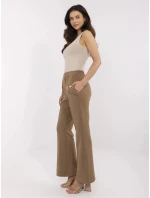 Kalhoty DHJ SP model 21034913 světle hnědé - FPrice Kalhoty DHJ SP model 21034913 světle hnědé - FPrice