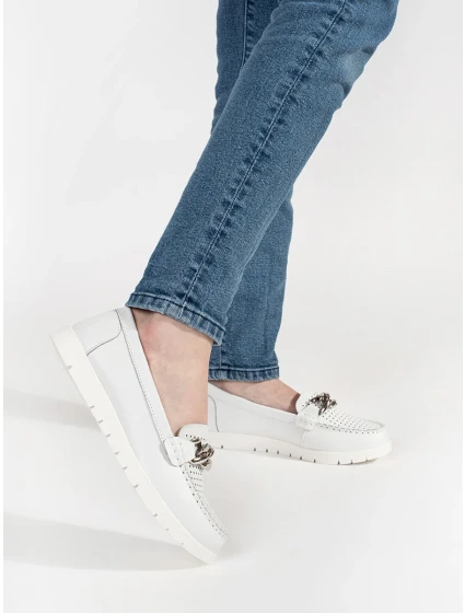 Trendy dámské bílé mokasíny platforma Trendy dámské bílé mokasíny platforma